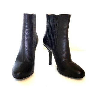 VINCE Black Leather Kelly Ankle Boots/Booties